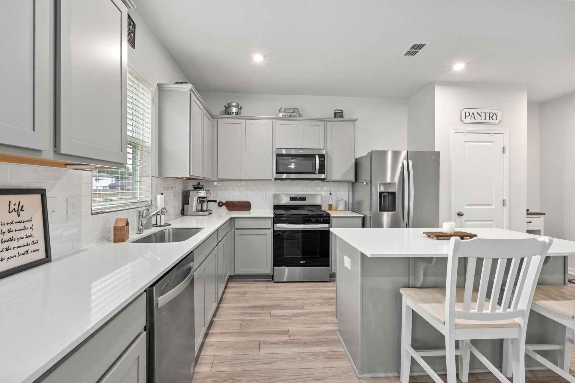 132 Eldridge Street Photo 13