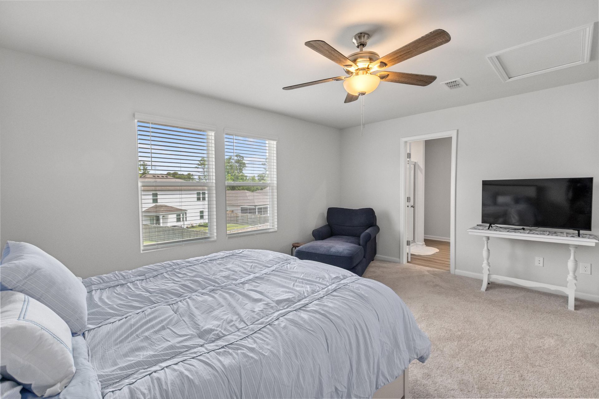 132 Eldridge Street Photo 19
