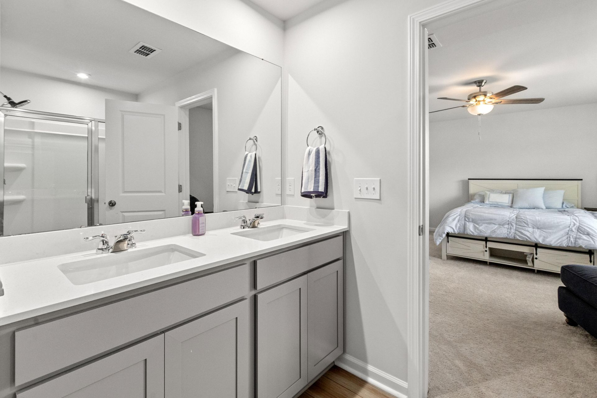 132 Eldridge Street Photo 22