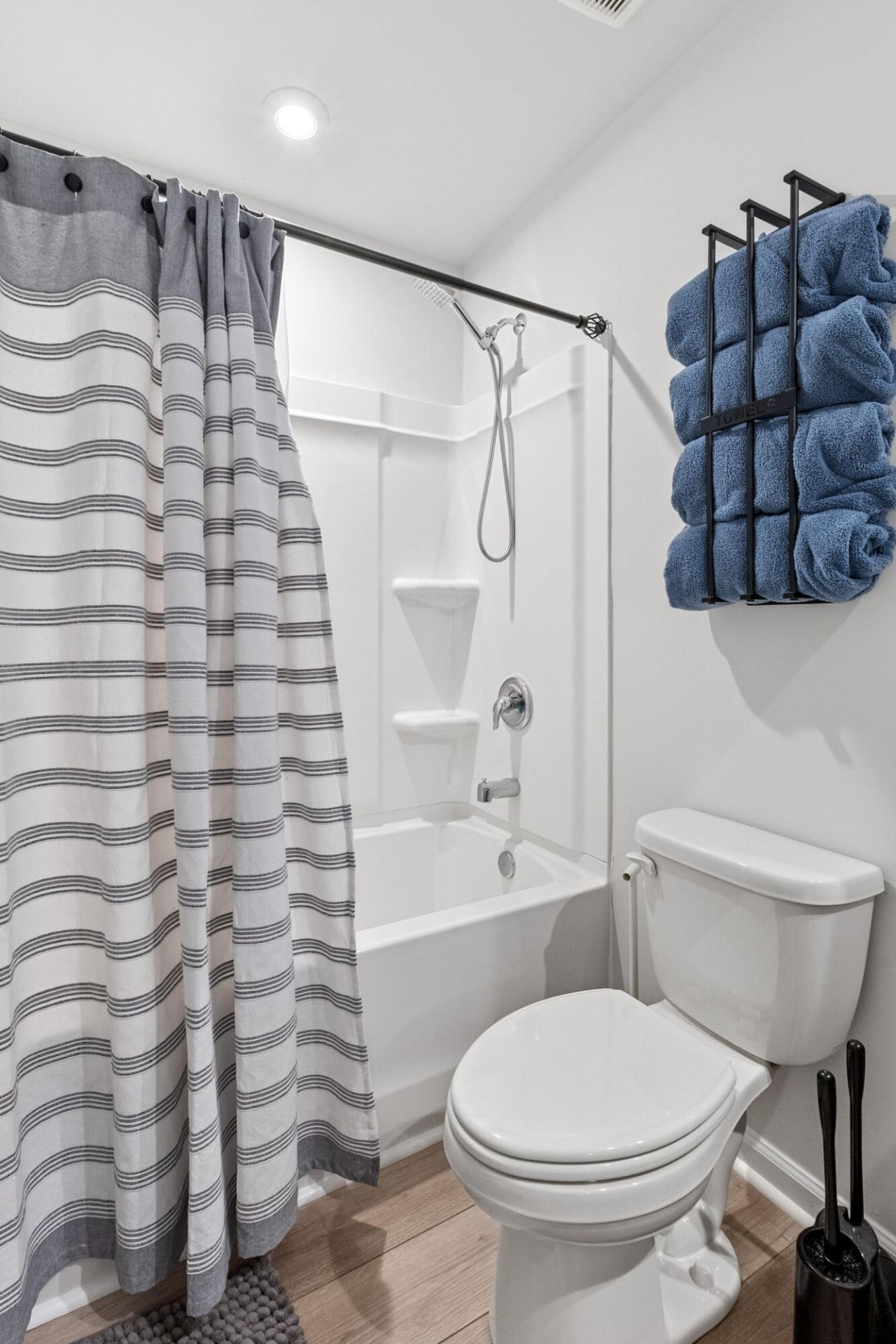 132 Eldridge Street Photo 30