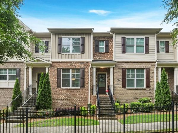 209 Aventine Lane , Smyrna, GA 30082