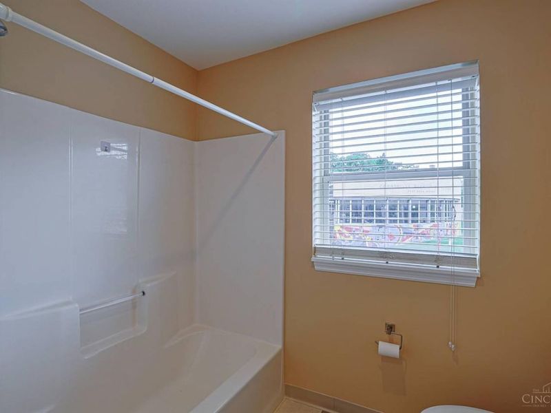 203 E University Avenue, Unit 2A, Cincinnati, OH 45219 Photo 16