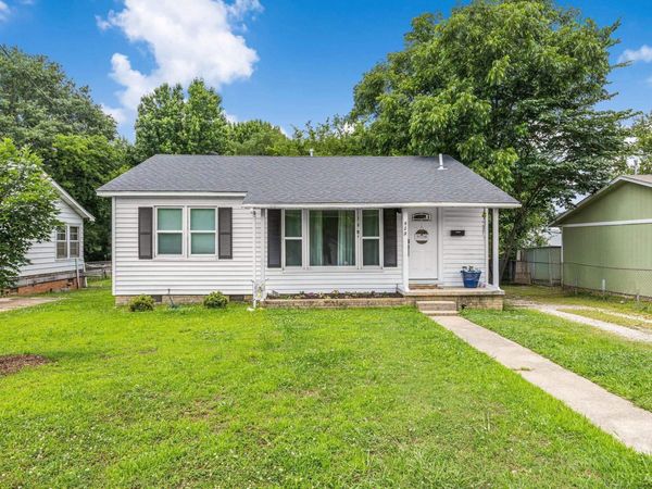 123 Jefferson, Benton, AR 72015