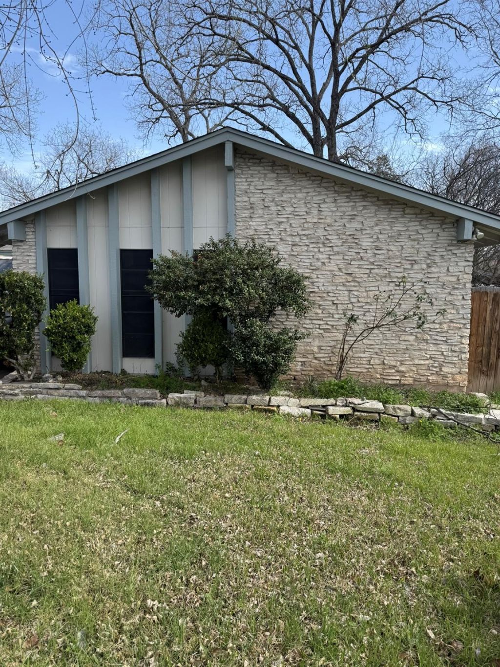 9505 N Creek Dr, Austin, TX 78753 Main Photo