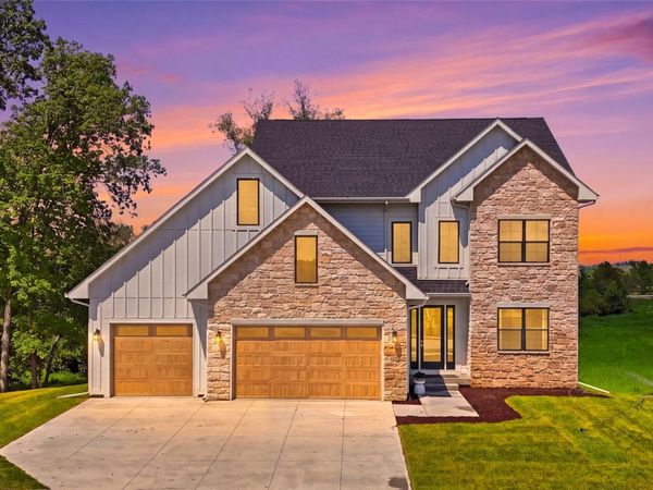 1204 Timber Trail , Solon, IA 52333