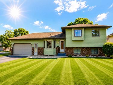 1751 Orchid Drive N, North Mankato, MN 56003