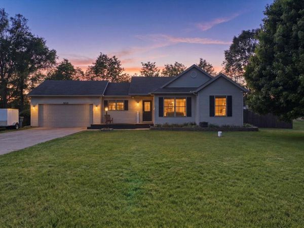 3030 Maplewood Street, Benton Harbor, MI 49022