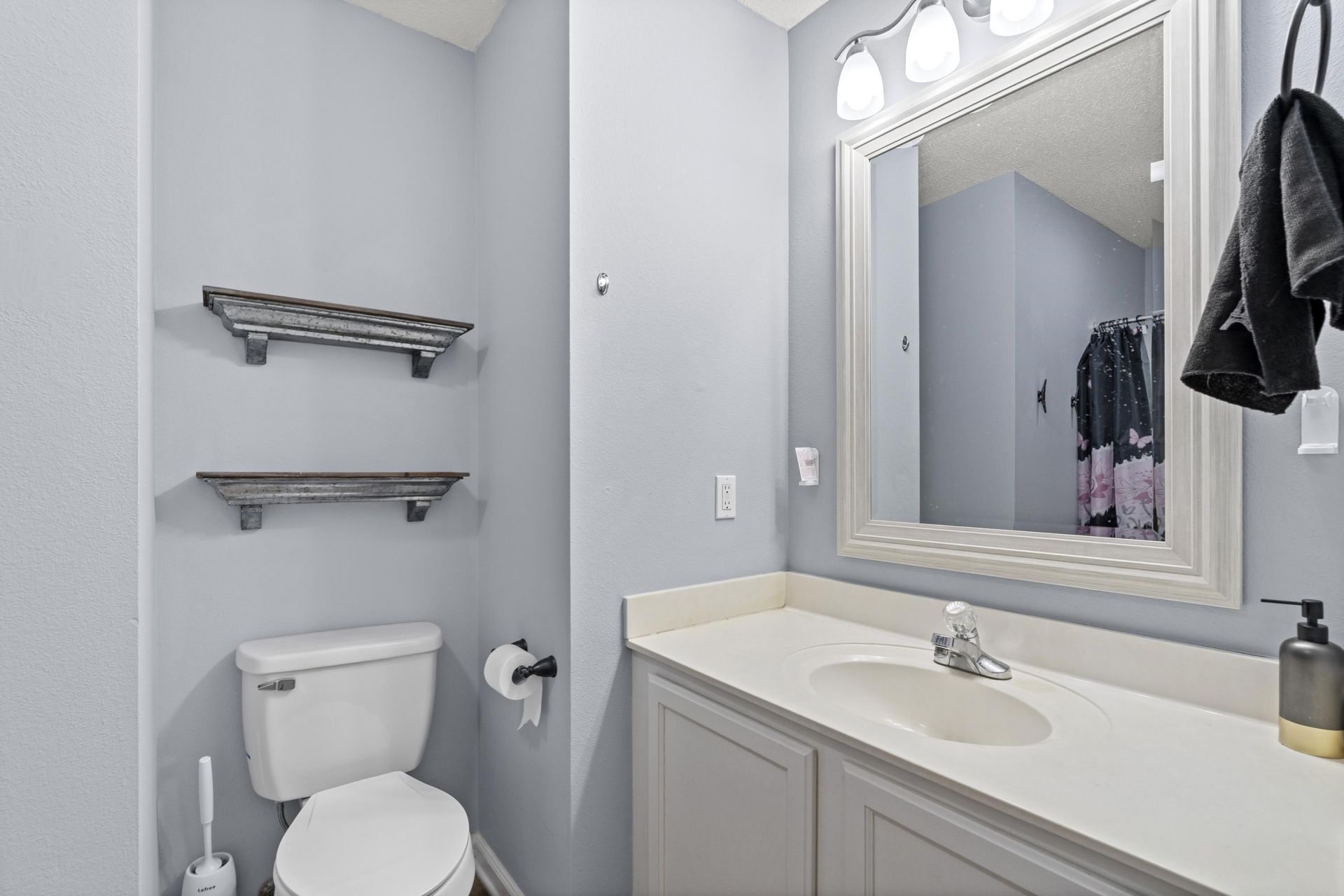 4265 Villa Dr. Photo 12