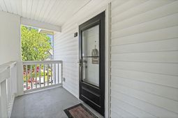 4265 Villa Dr. photo 4