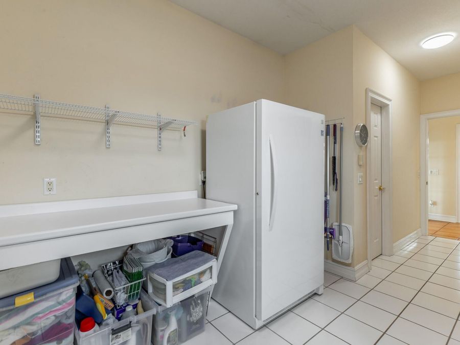 Property Image 64