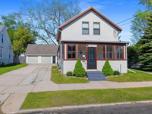 1120 S 23rd STREET, Manitowoc, WI 54220