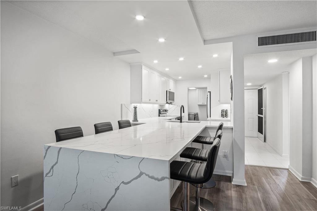 25900 Hickory Blvd , Unit 605, Bonita Springs, FL 34134 Photo