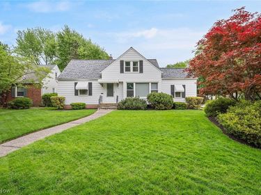 977 Learidge Road, Lyndhurst, OH 44124