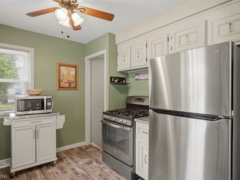 977 Learidge Road, Lyndhurst, OH 44124 Photo 15