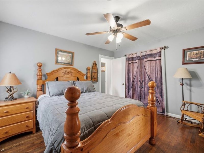 977 Learidge Road, Lyndhurst, OH 44124 Photo 20