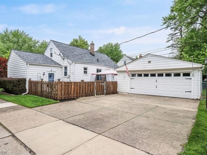 977 Learidge Road, Lyndhurst, OH 44124 Photo 37