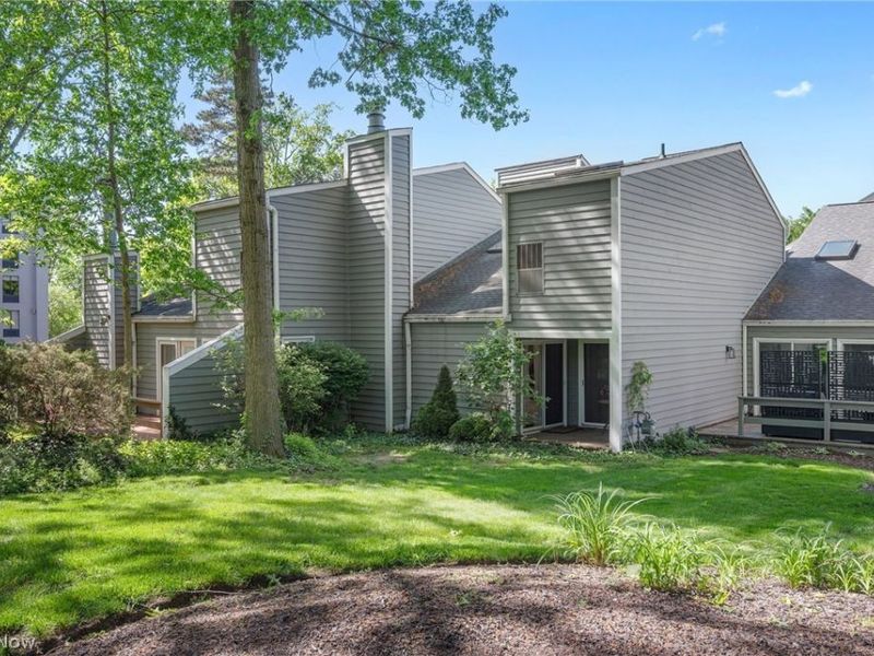 1376 Bobby Lane, Unit 32, Westlake, OH 44145 Photo 3