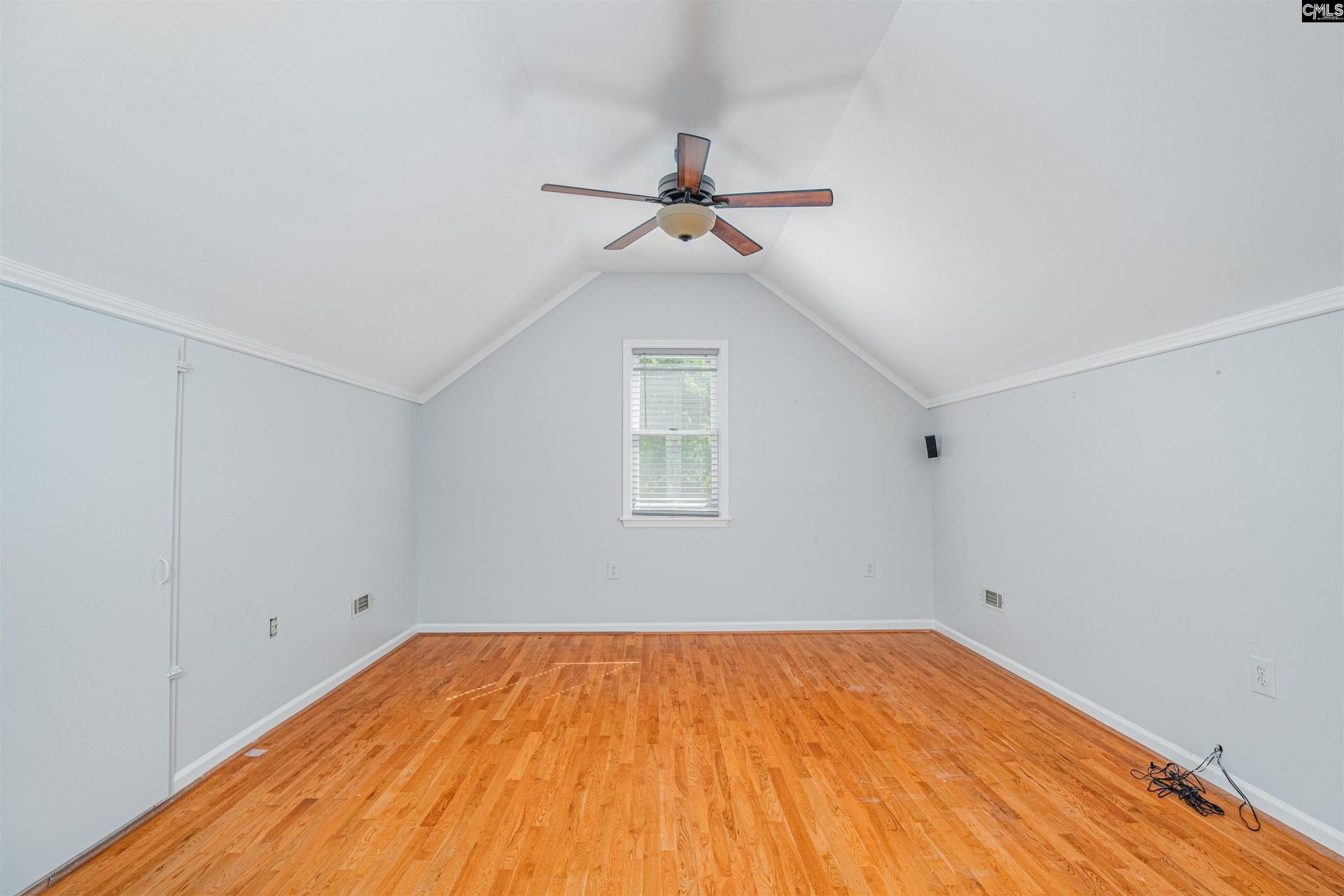 573 Wateroak Trail  Photo 32