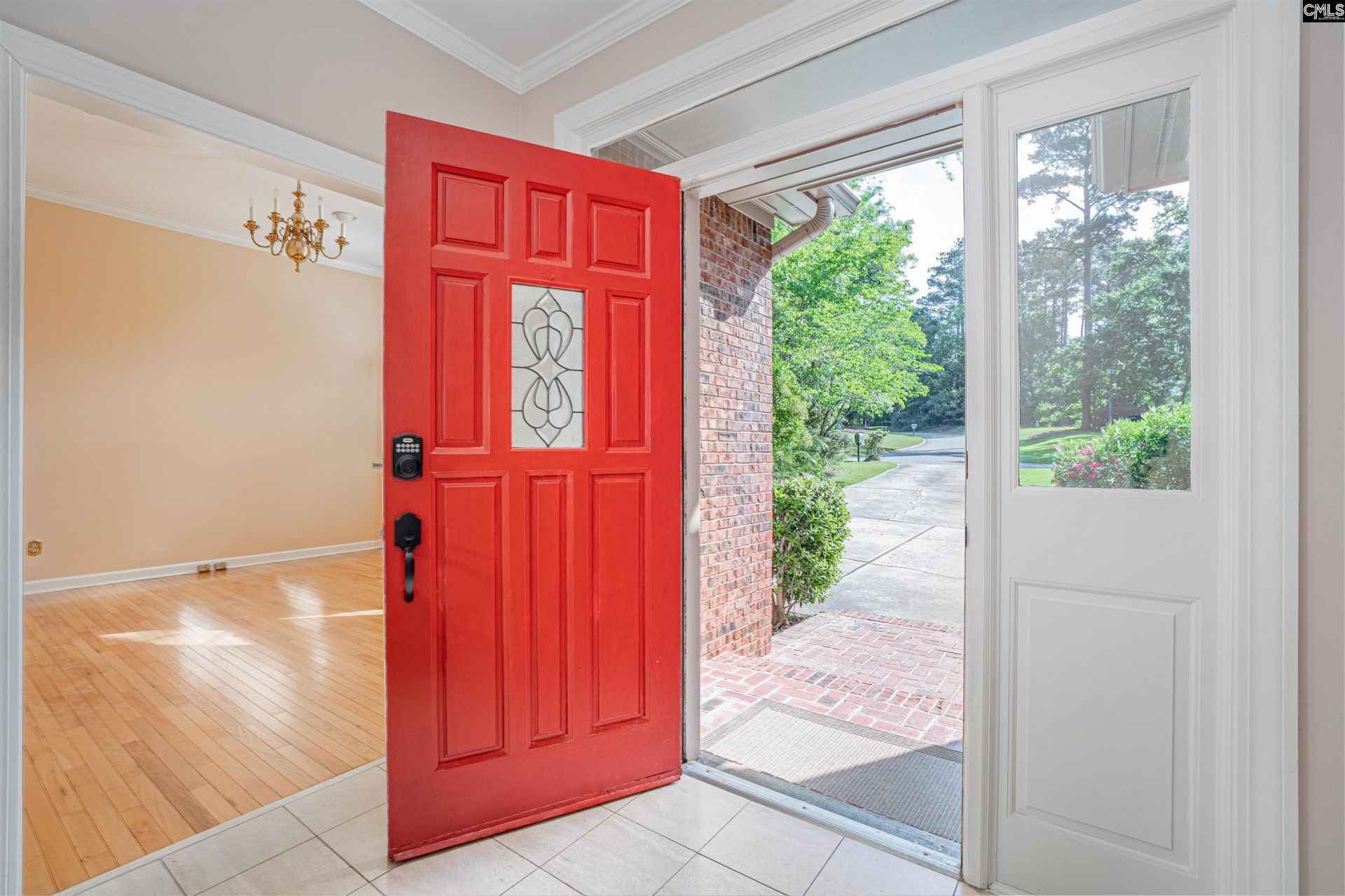 573 Wateroak Trail  Photo 4