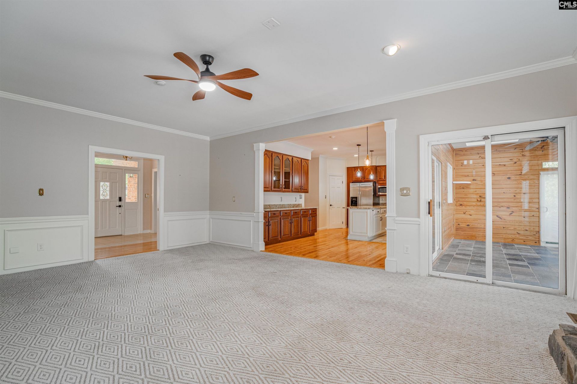 573 Wateroak Trail  Photo 7