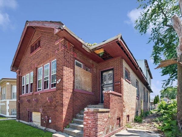 8627 S Throop Street, Chicago, IL 60620