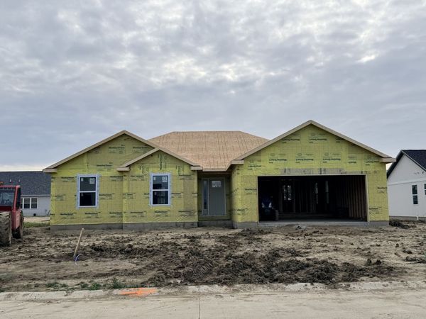 411 Jerin Drive , Fisher, IL 61843