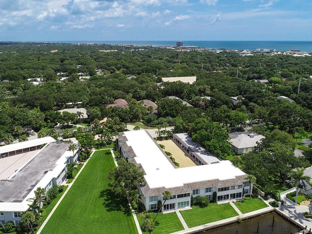 600 Riomar Drive, Unit 16, Vero Beach, FL 32963 Photo