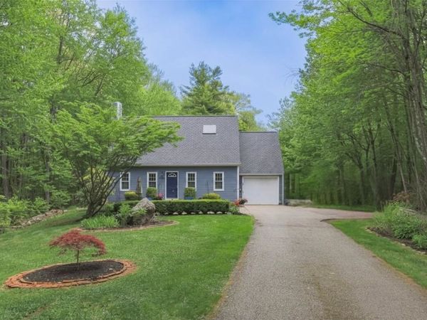 29 Barbour Road, Hampton, NH 03842