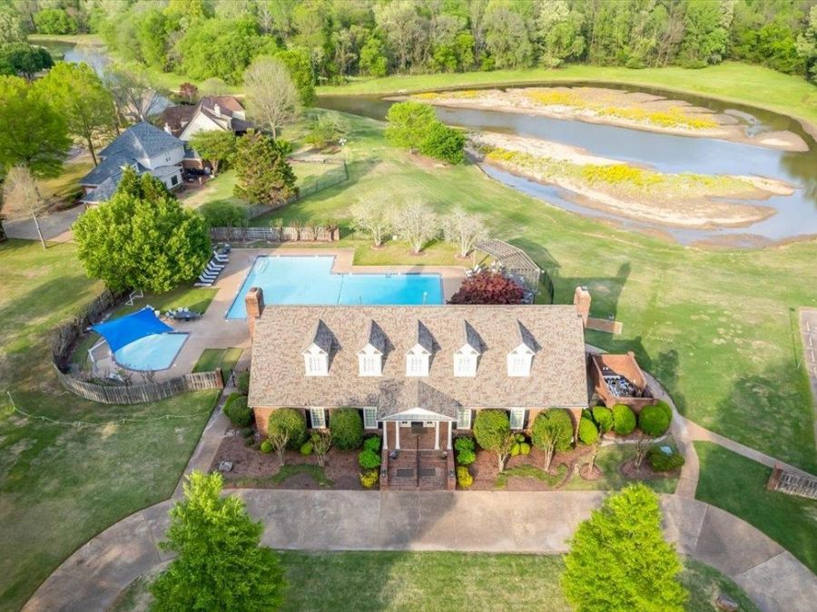 Property Image 38