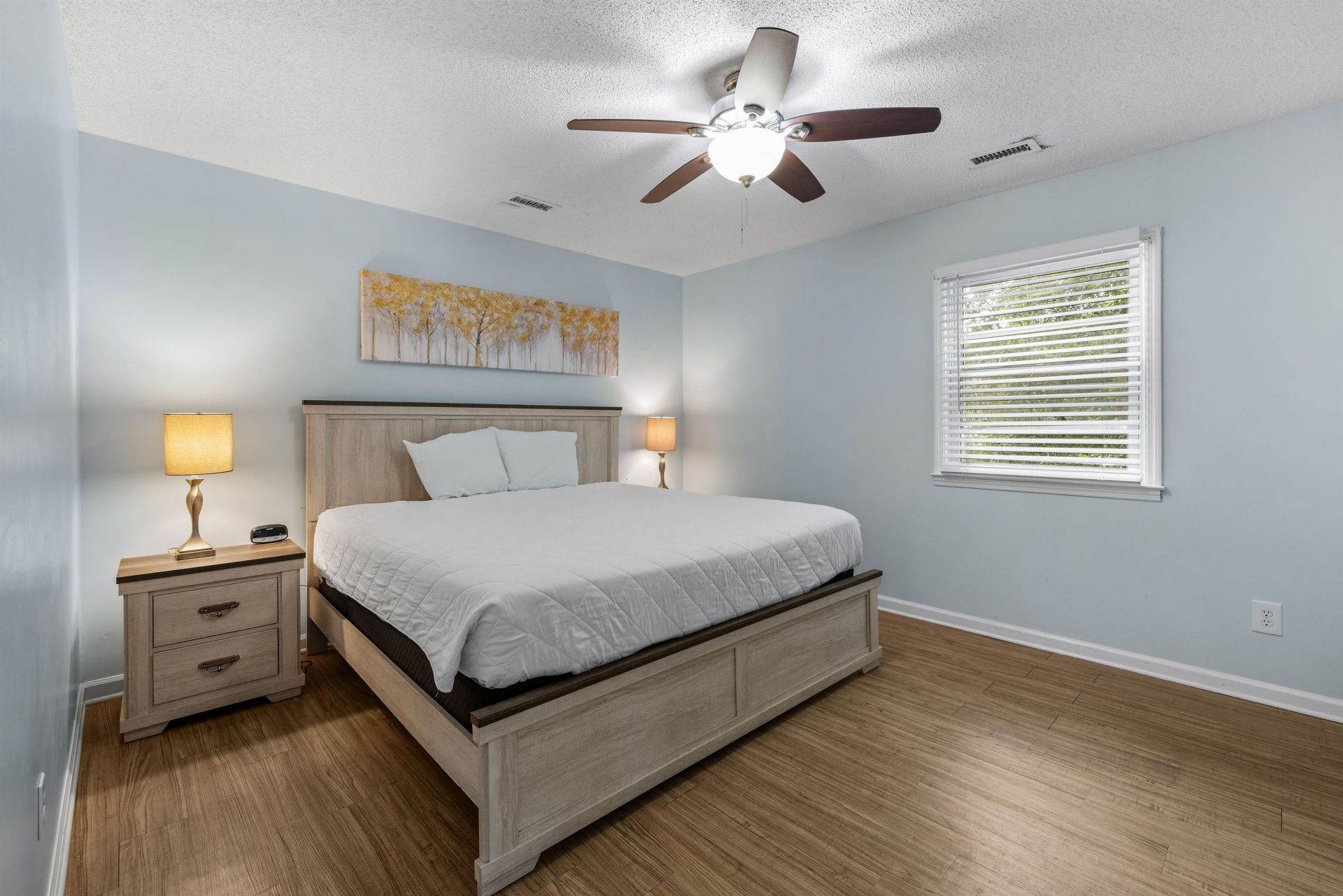 909 Perrin Dr.  Photo 15