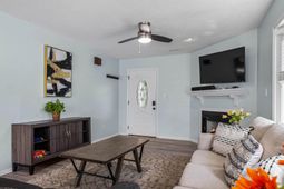909 Perrin Dr.  photo 4