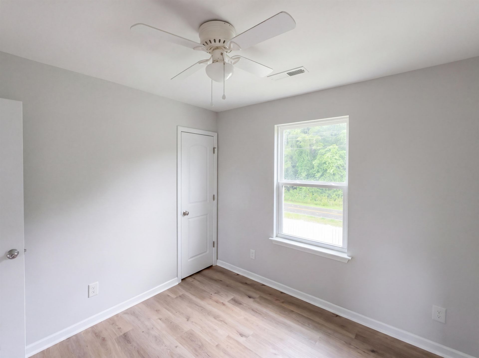 286 Blue Rock Dr.  Photo 11