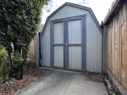 1182 Blue Lakes Road, Reno, NV 89523 Photo