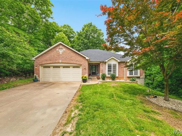 609 Hoene Ridge Estates Drive , Eureka, MO 63025