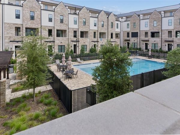 625 Dalton Lane, Irving, TX 75039
