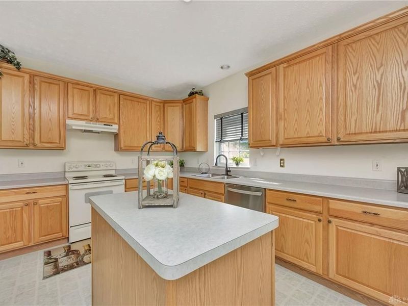 55 Orville Court, Miami Township, OH 45066 Photo 12