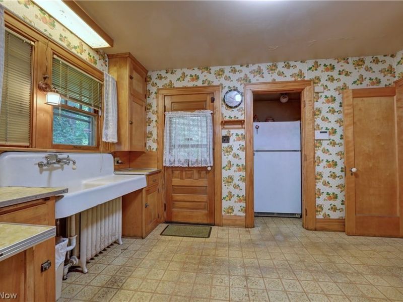 226 Storer Avenue, Akron, OH 44302 Photo 21