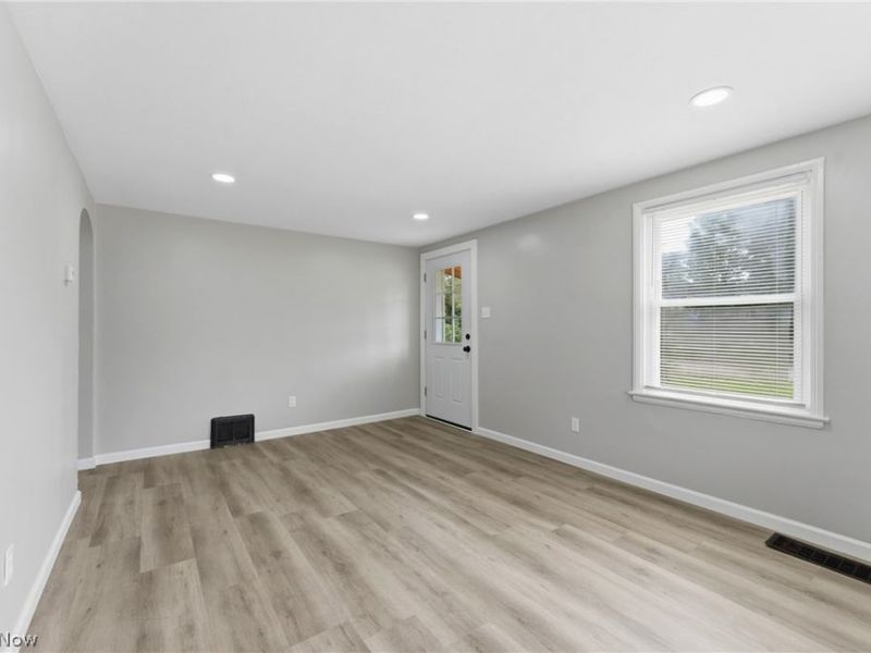 3502 Cleveland Avenue S, Canton, OH 44707 Photo 13