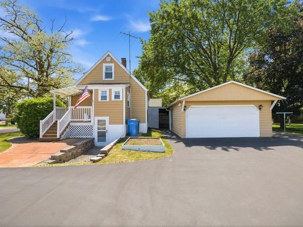 1178 N Fourth STREET, Watertown, WI 53098