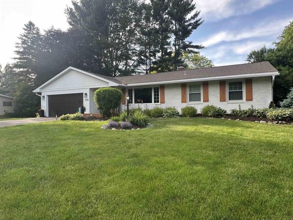 5594 Lavin Way, Waunakee, WI 53597