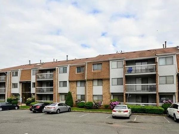 513 EDISON GLEN TERRACE , EDISON, NJ 08837