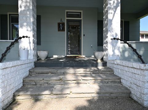 Main Photo