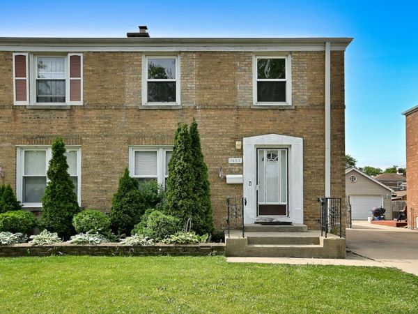 1653 Stockton Avenue , Des Plaines, IL 60018