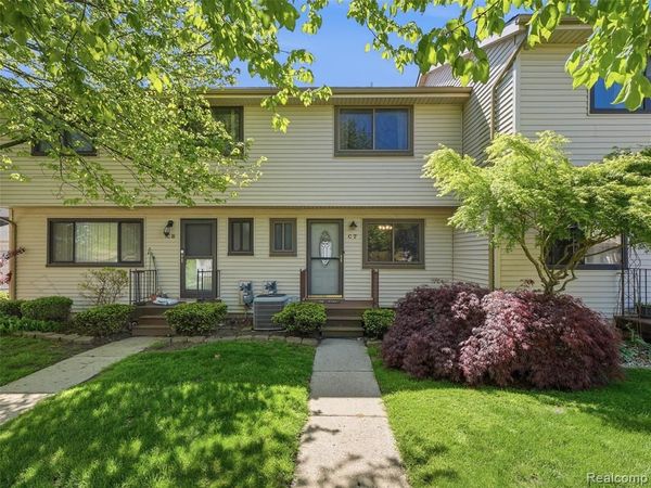 50656 Jefferson Avenue, New Baltimore, MI 48047