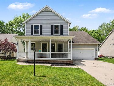 149 Laura Lane , Linden, MI 48451