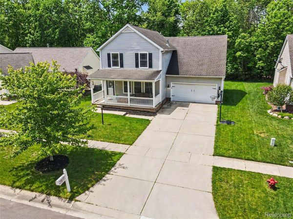 149 Laura Lane, Linden, Mi 48451