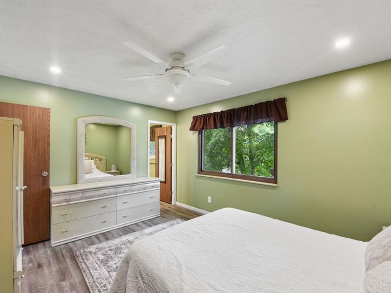 5193 Whitmore Drive, Delhi Twp, OH 45238 Photo 15