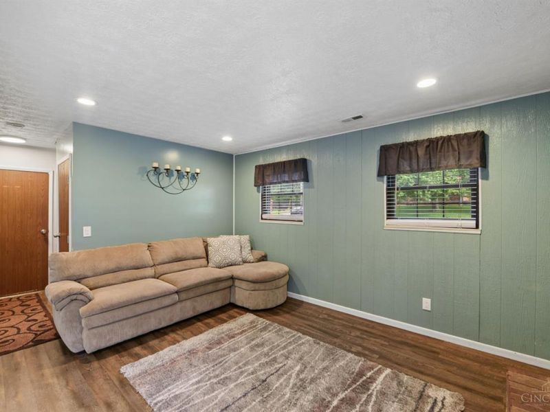 5193 Whitmore Drive, Delhi Twp, OH 45238 Photo 29