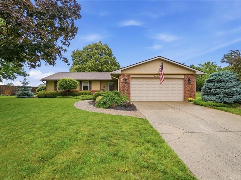 307 Rankin Drive, Englewood, OH 45322 Photo 3