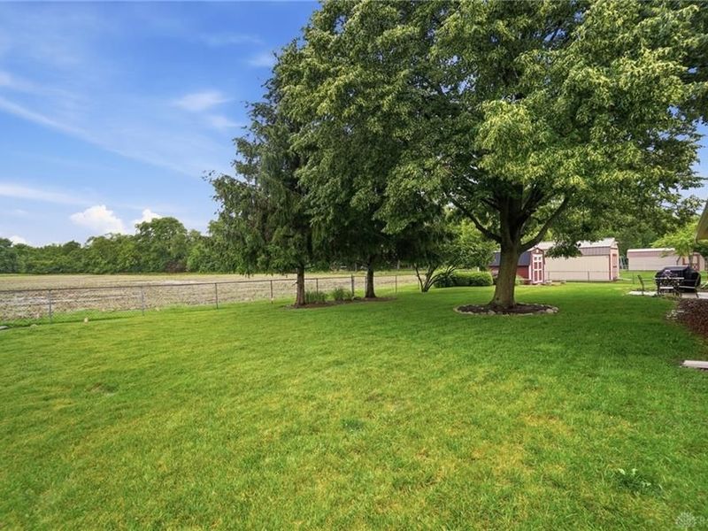 307 Rankin Drive, Englewood, OH 45322 Photo 32